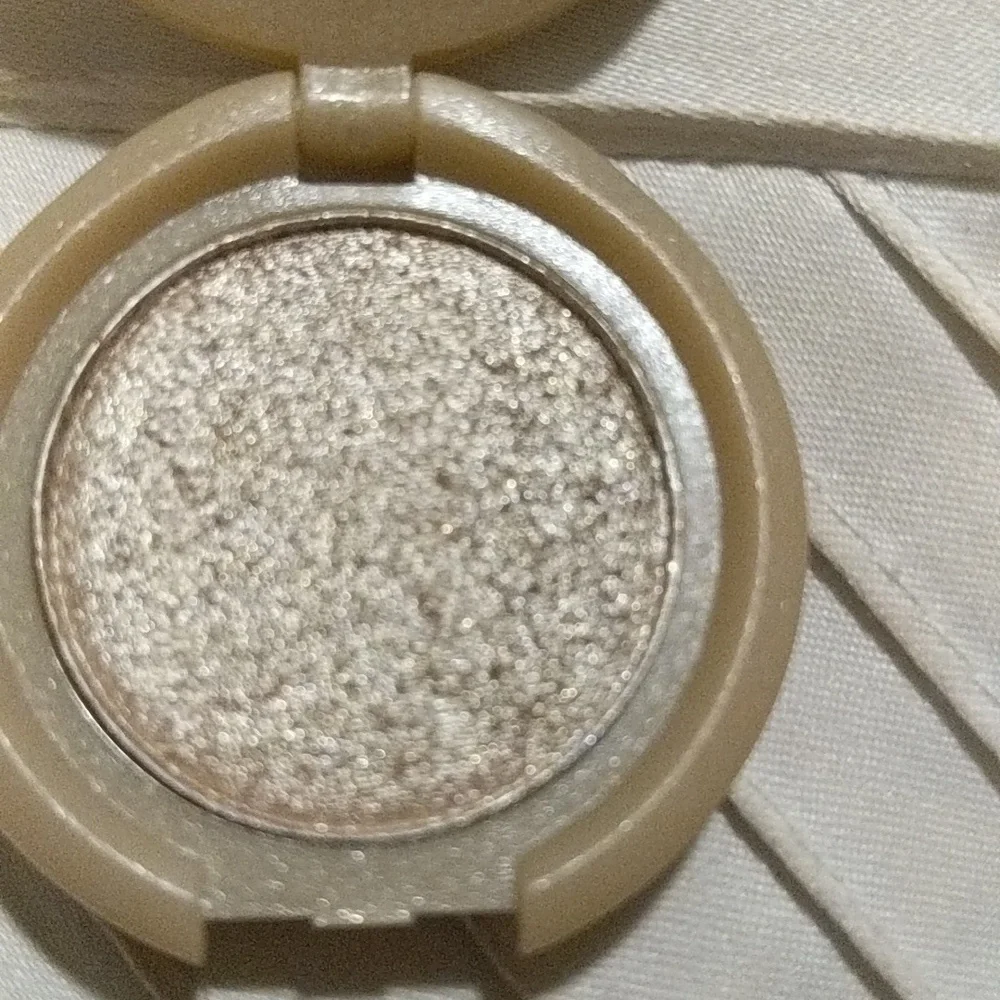 NWT IBY 